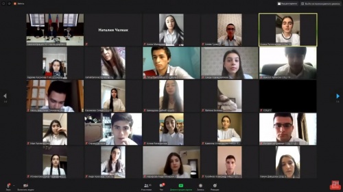 Для дербентских выпускников прозвучал последний звонок в онлайн-формате