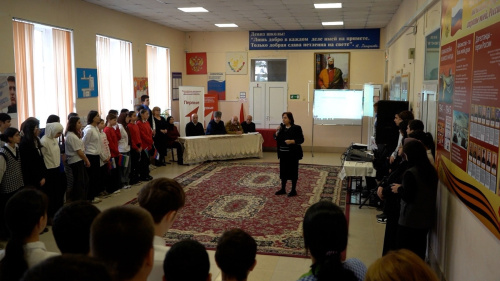 В школе №6 состоялась торжественная линейка