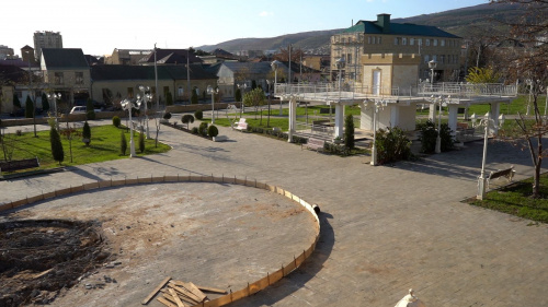 В Дербенте будет установлено четыре новогодние ёлки