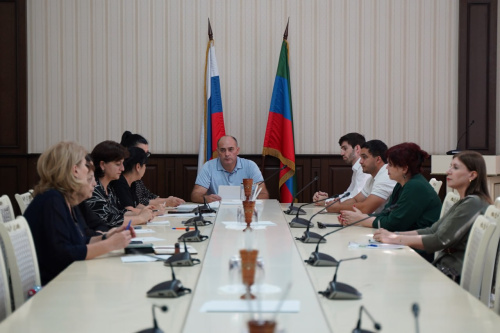 Состоялось очередное заседание Комиссии по делам несовершеннолетних и защите их прав.